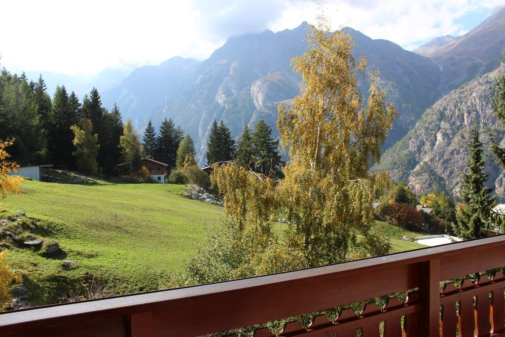 Chalet Charming Grächen Exteriör bild