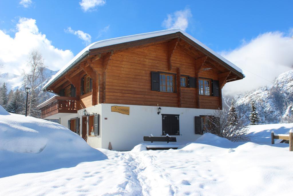 Chalet Charming Grächen Exteriör bild